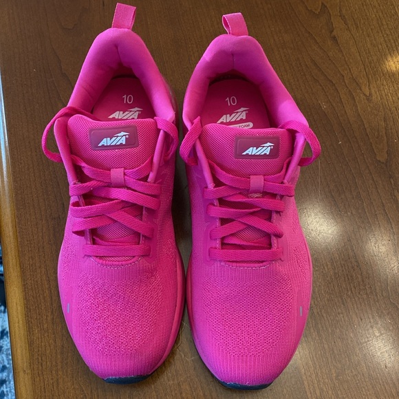 Avia Sneakers - Picture 2 of 3